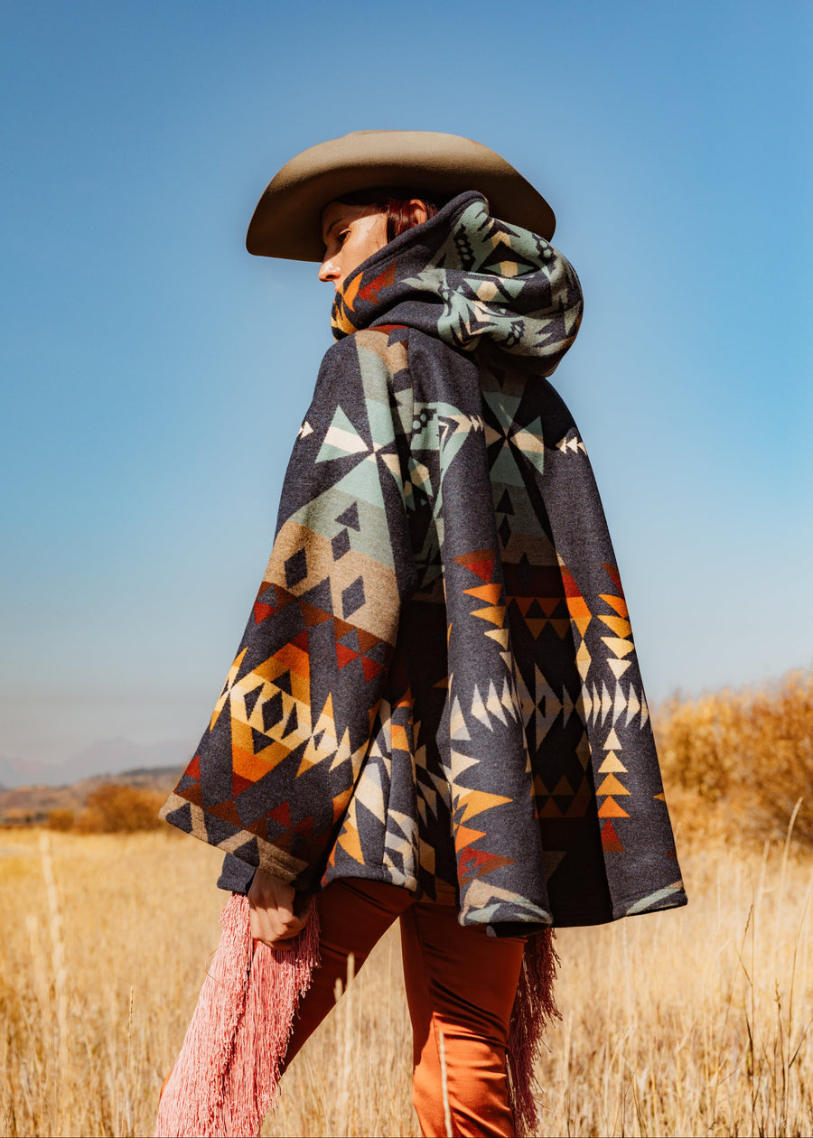 Diamond Peak Classic Cloak, view 4