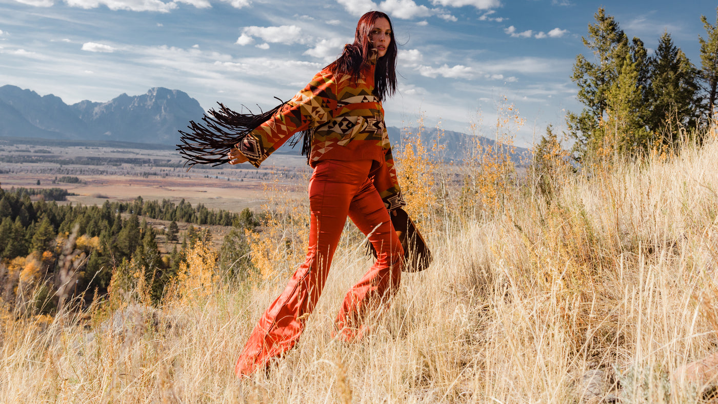 Highland Peak Fringe Cropped Archer