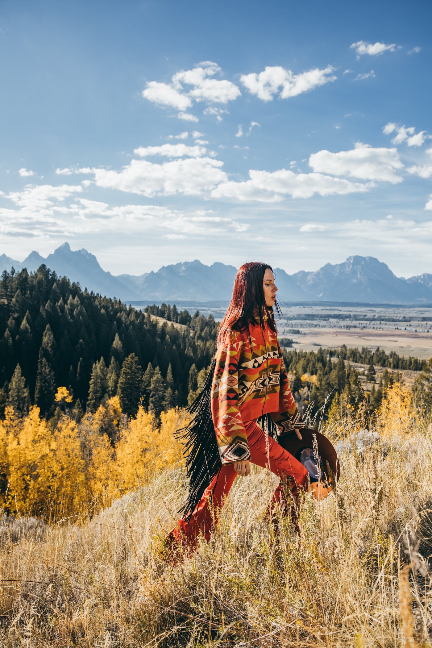 Highland Peak Fringe Cropped Archer