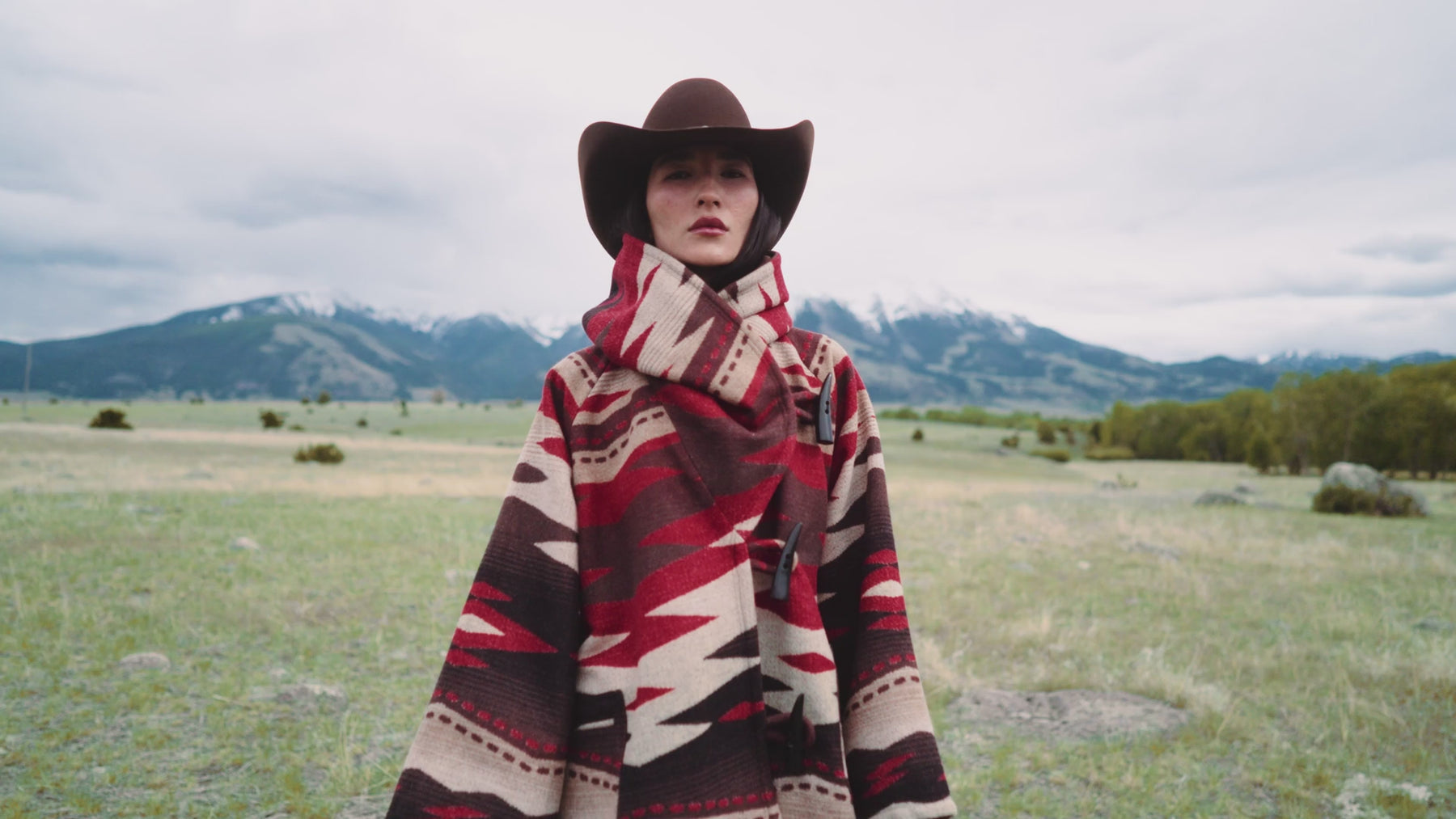 Crown Point Classic Cloak