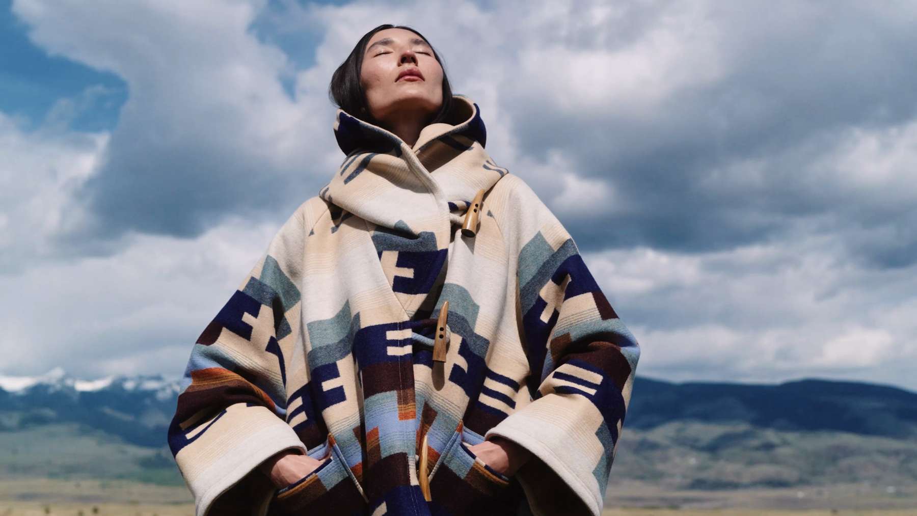 Ship Rock Classic Cloak