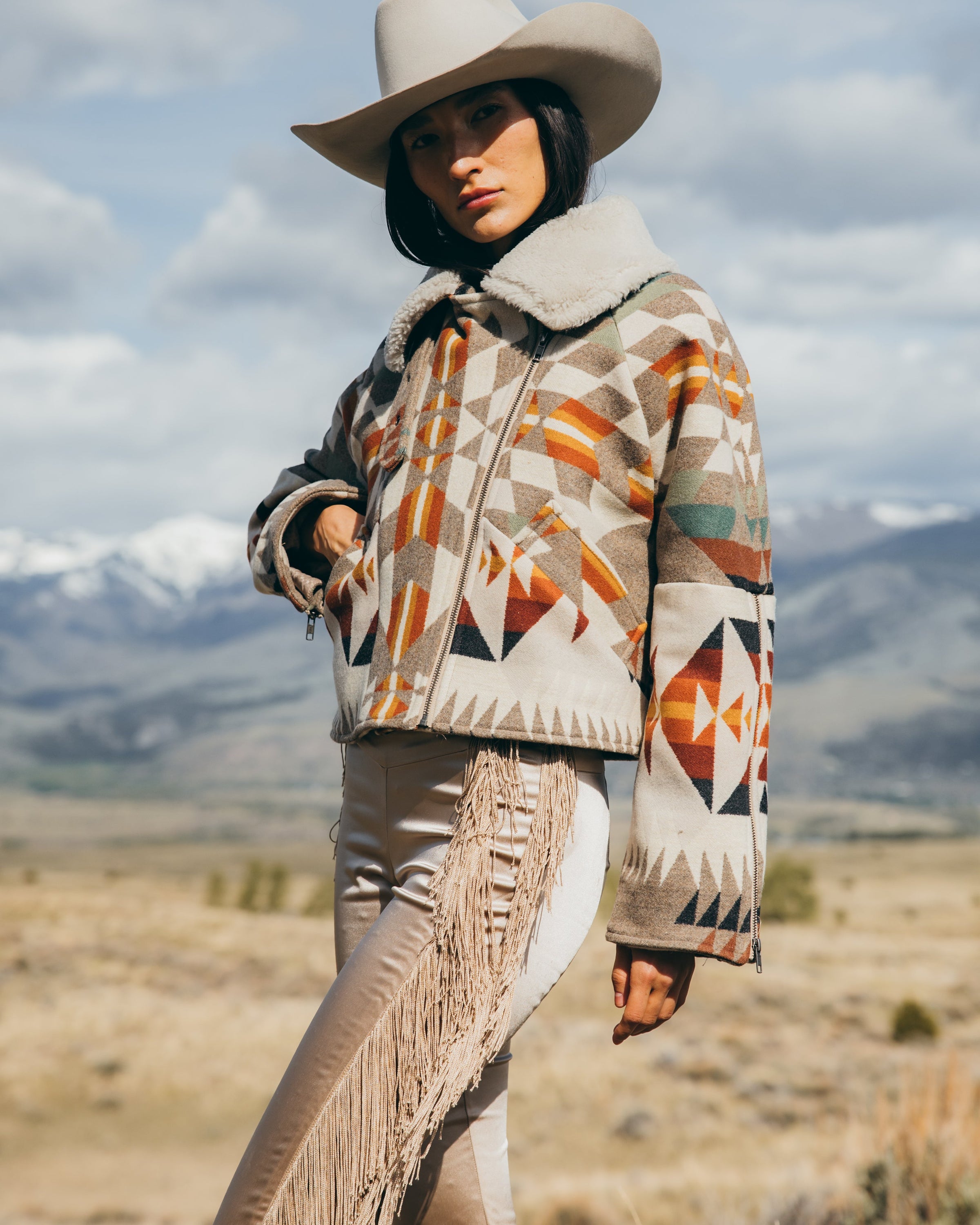 Yavapai Shearling Collar Vera Aviator